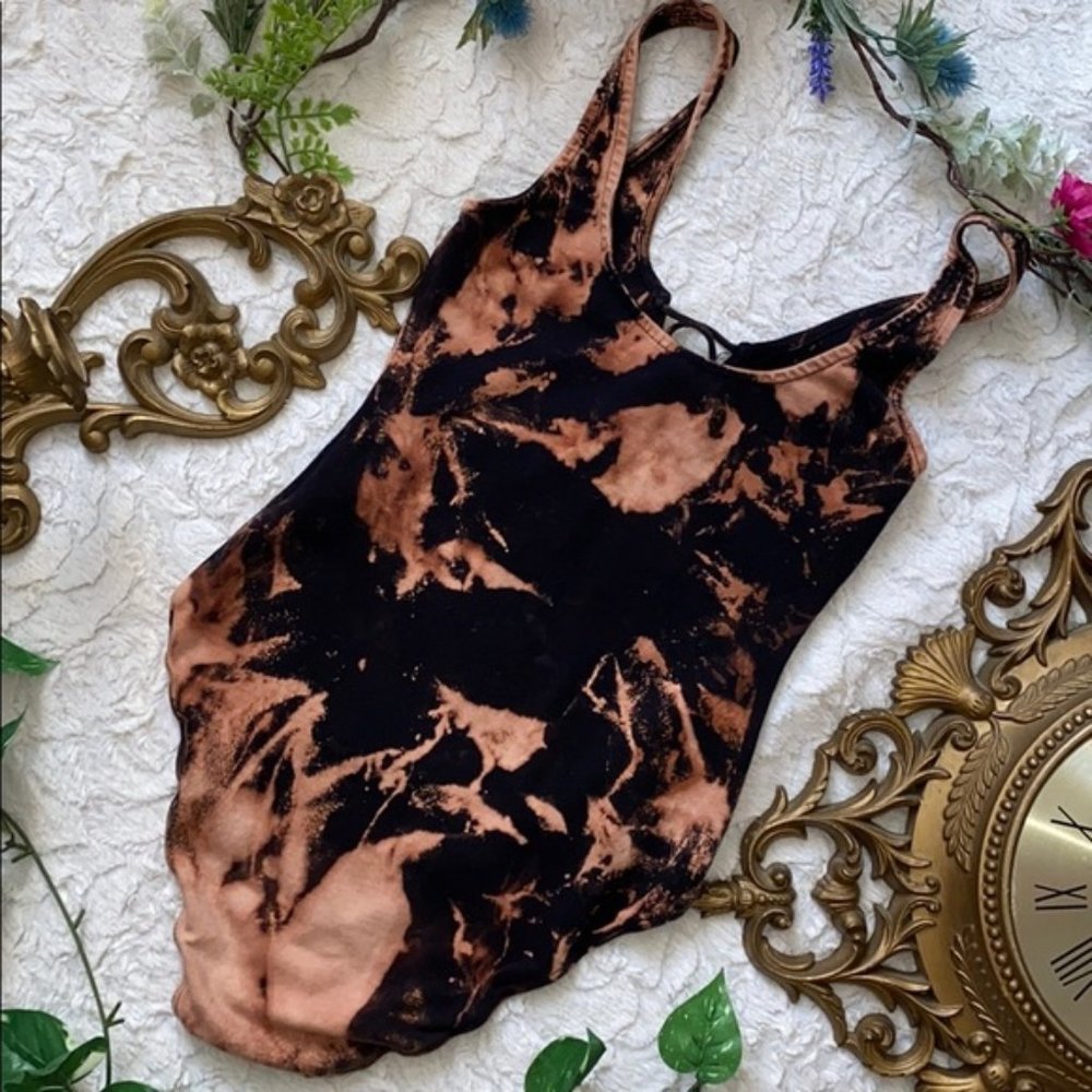 FAB Custom Dyed Lace Neck Body Suit NWOT - Picture 3 of 4